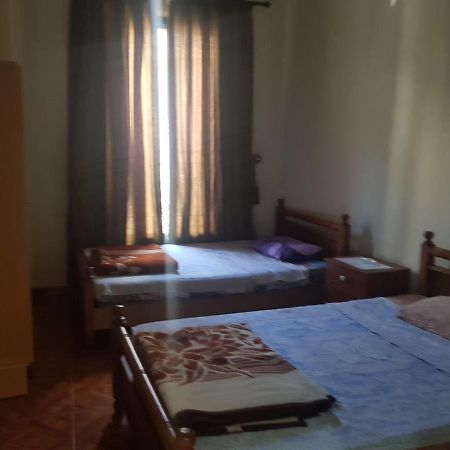 Jammal Hotel Баалбек Екстериор снимка